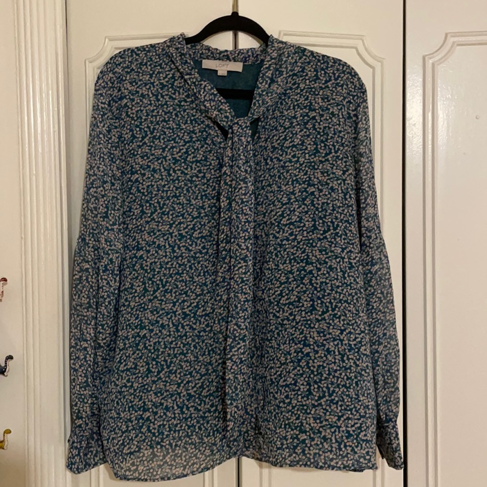 Button up chiffon work top with tie collar